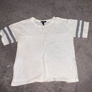 Forever 21 tee